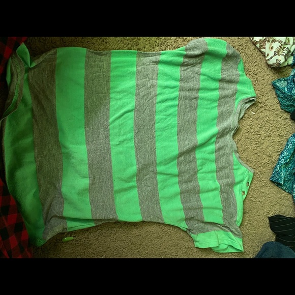 Clothes - Picture 15 of 16